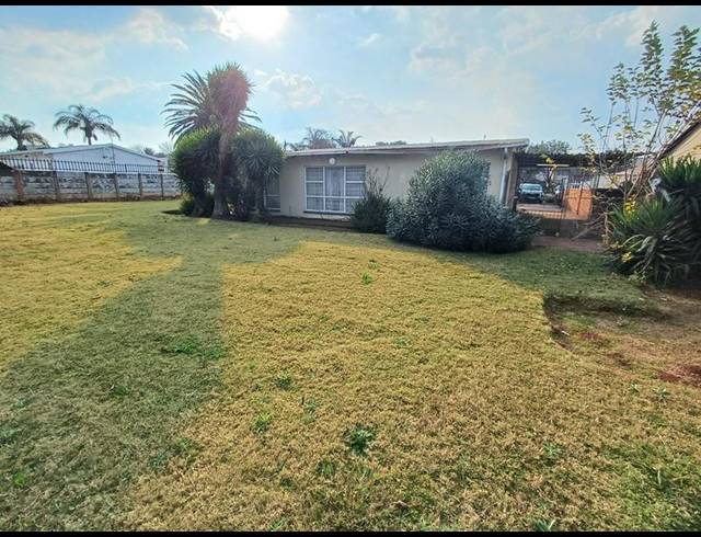 3 BEDROOM HOUSE FOR SALE IN LAUDIUM
